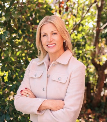 Portrait of Terry Voigt, Sales Associate.